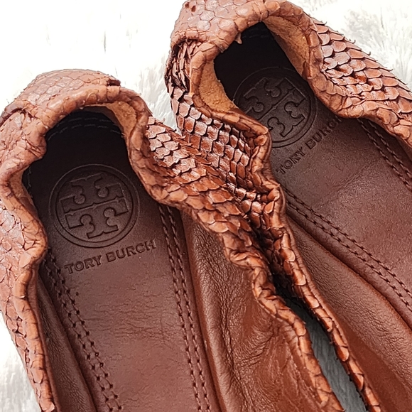 Tory Burch dark brown tan snakeskin leather ballet flat shoes size 6.5 - Picture 3 of 8